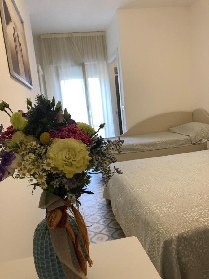 Hotel Calypso Bellaria-Igea Marina Dış mekan fotoğraf